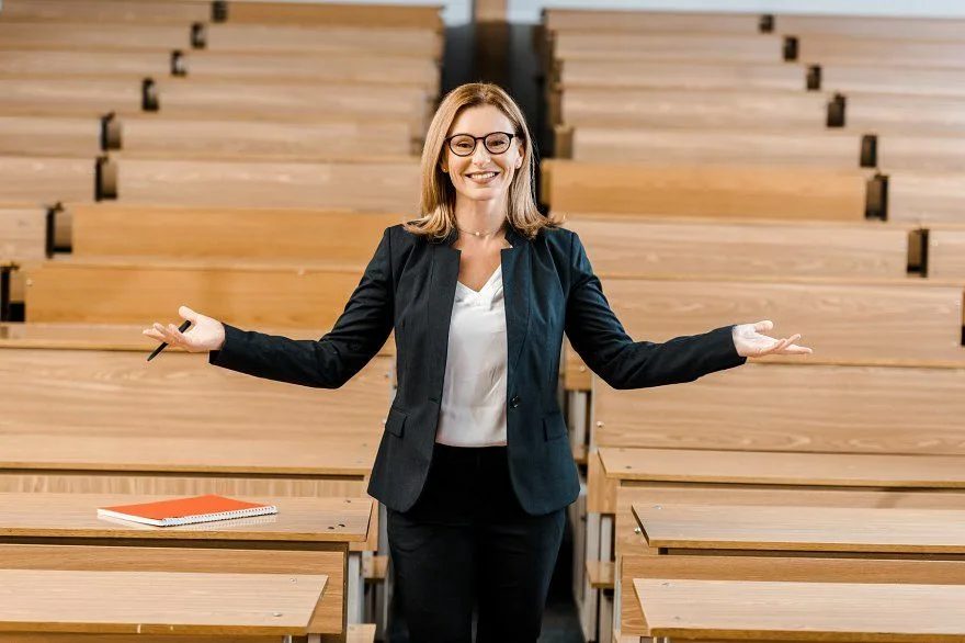 Tyutorlik faoliyati bo‘yicha ochiq tanlov e’lon qilinadi