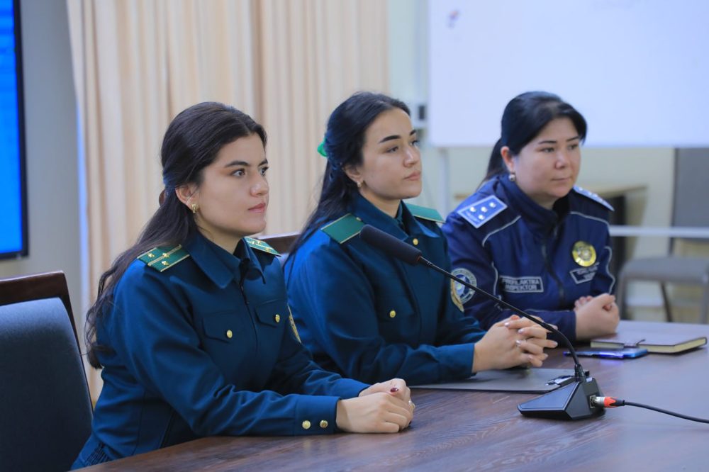 Встреча в целях воспитания молодёжи и повышения их правовой культуры