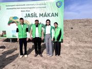 Qoraqalpog‘iston Respublikasi Nukus shahri Shadli ovulida “Yashil makon” umummilliy loyihasi doirasida amaliy tadbir tashkil etildi.