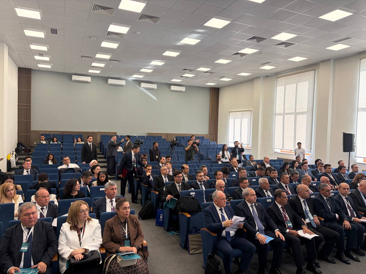 Узбекистан–Азербайджан: делегация БГПИ участвует во II форуме ректоров