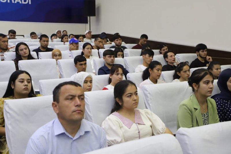 #ВстречаРуководителяСМолодёжью #Молодёжь #Выпускник #Занятость #ОфисРегистратора #Сотрудничество #МолодёжнаяПолитика #ВБудущее