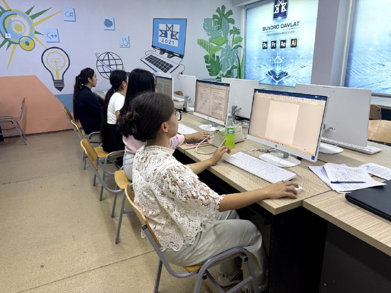 В рамках «Актуальных 90 дней» продолжаются занятия по ИТ и компьютерной грамотности
