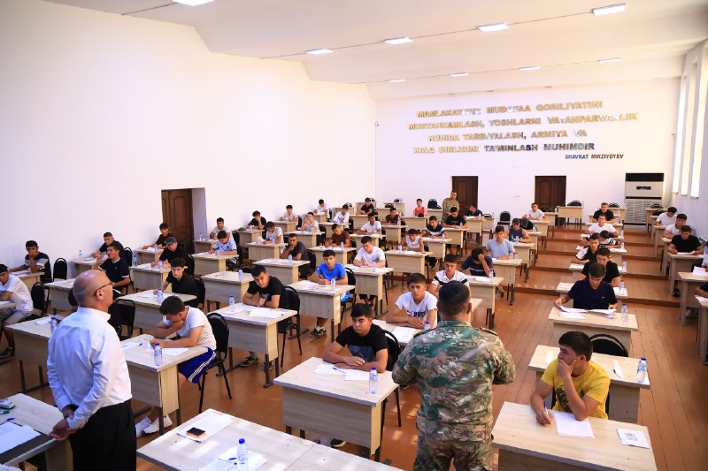 Продолжаются профессиональные (творческие) экзамены по направлению «Допризывное военное образование»