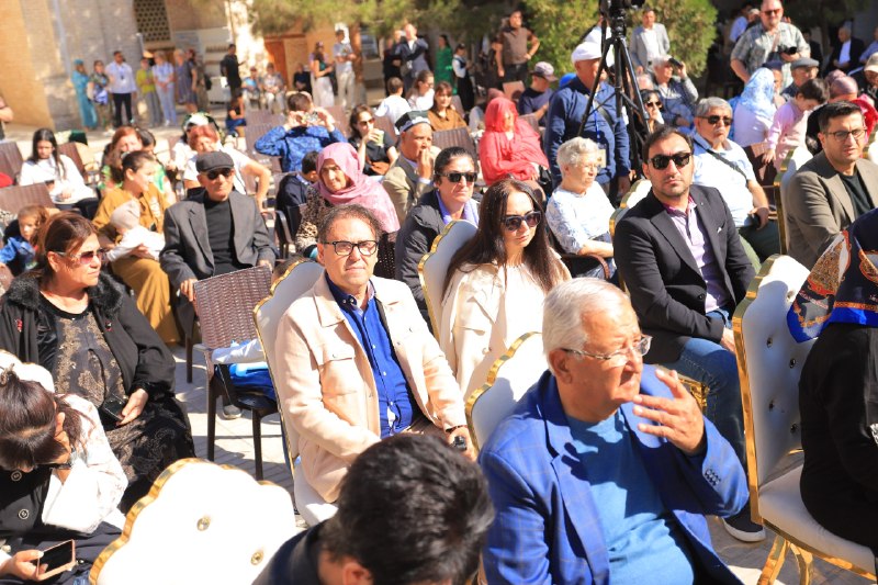 VII Turk dunyosi adabiyot va kitob festivali mehmonlari Buxoroning tarixiy maskanlarida!